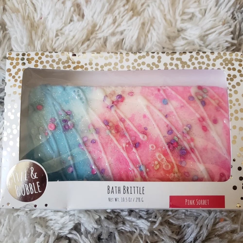NWT Bath Brittle Bundle Set of 2